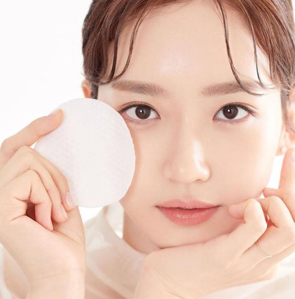 Muốn da căng mướt, đừng quên dưỡng da buổi trưa - Hebora